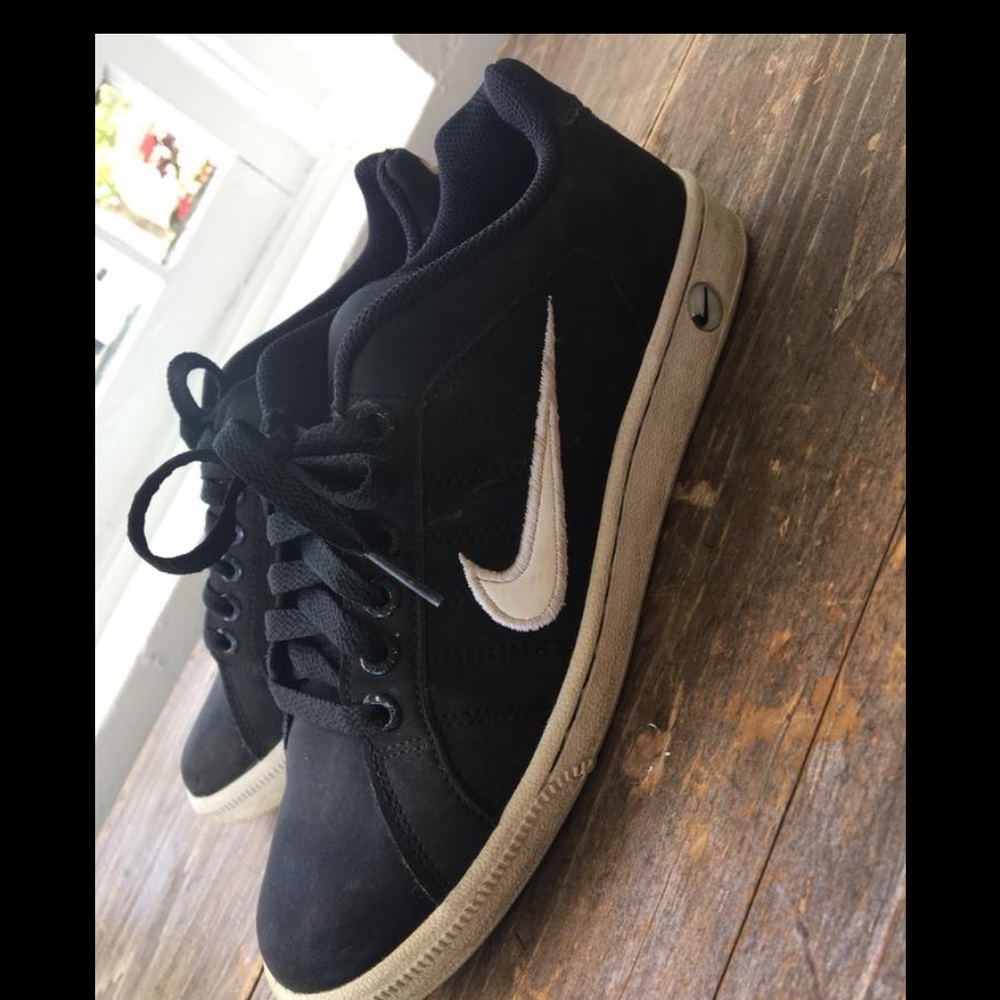 Nike shoes